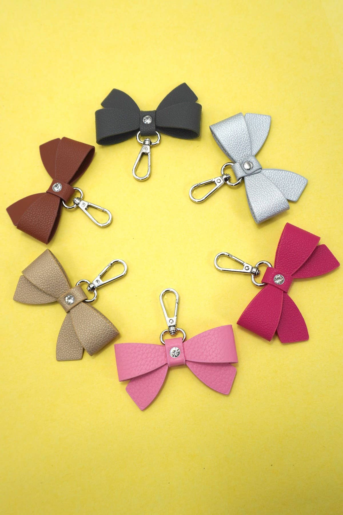 TRENDING VEGAN LEATHER BOW KEYCHAIN